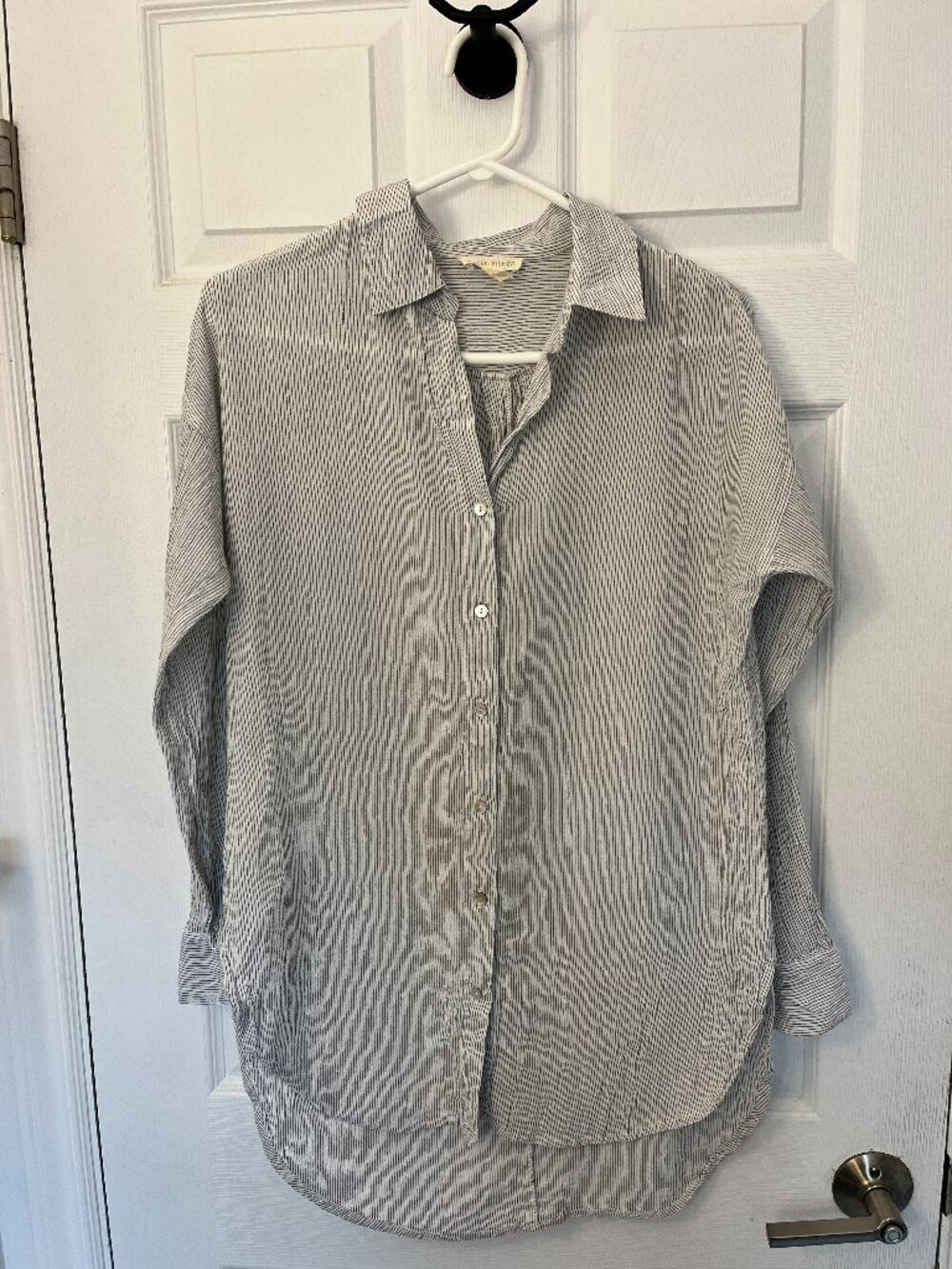 Eileen Fisher Striped Organic Linen Crinkle Classic Collar Shirt – Size XXS